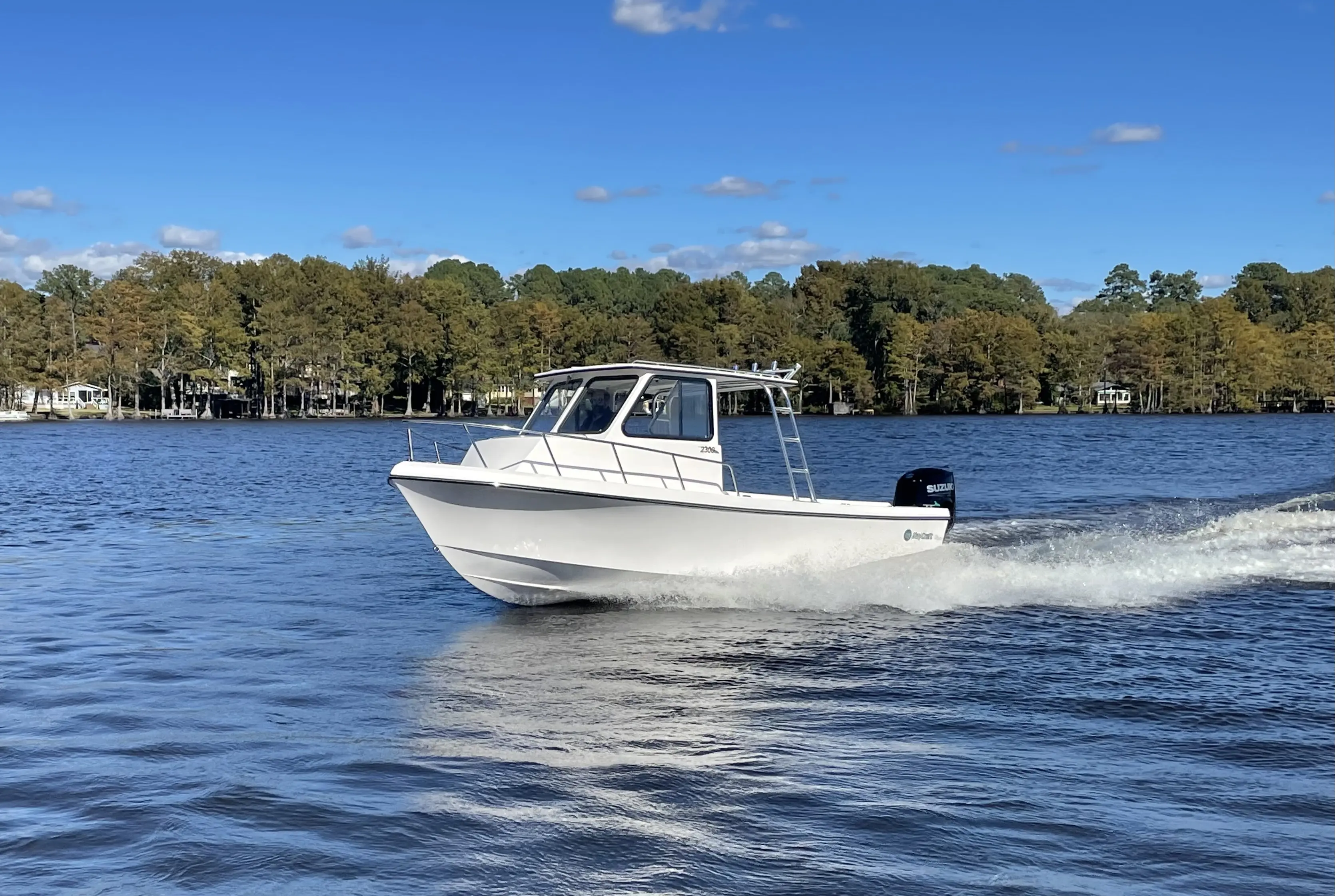 23 Cabin XL exterior